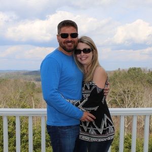 Meet your Poshers, Bryan and Amber